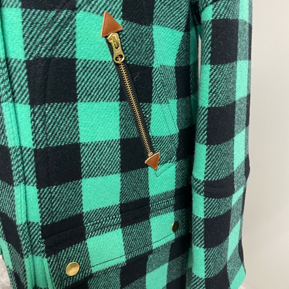 NWT J. Crew Coat 💚🖤 Size 2 - Picture 7 of 8